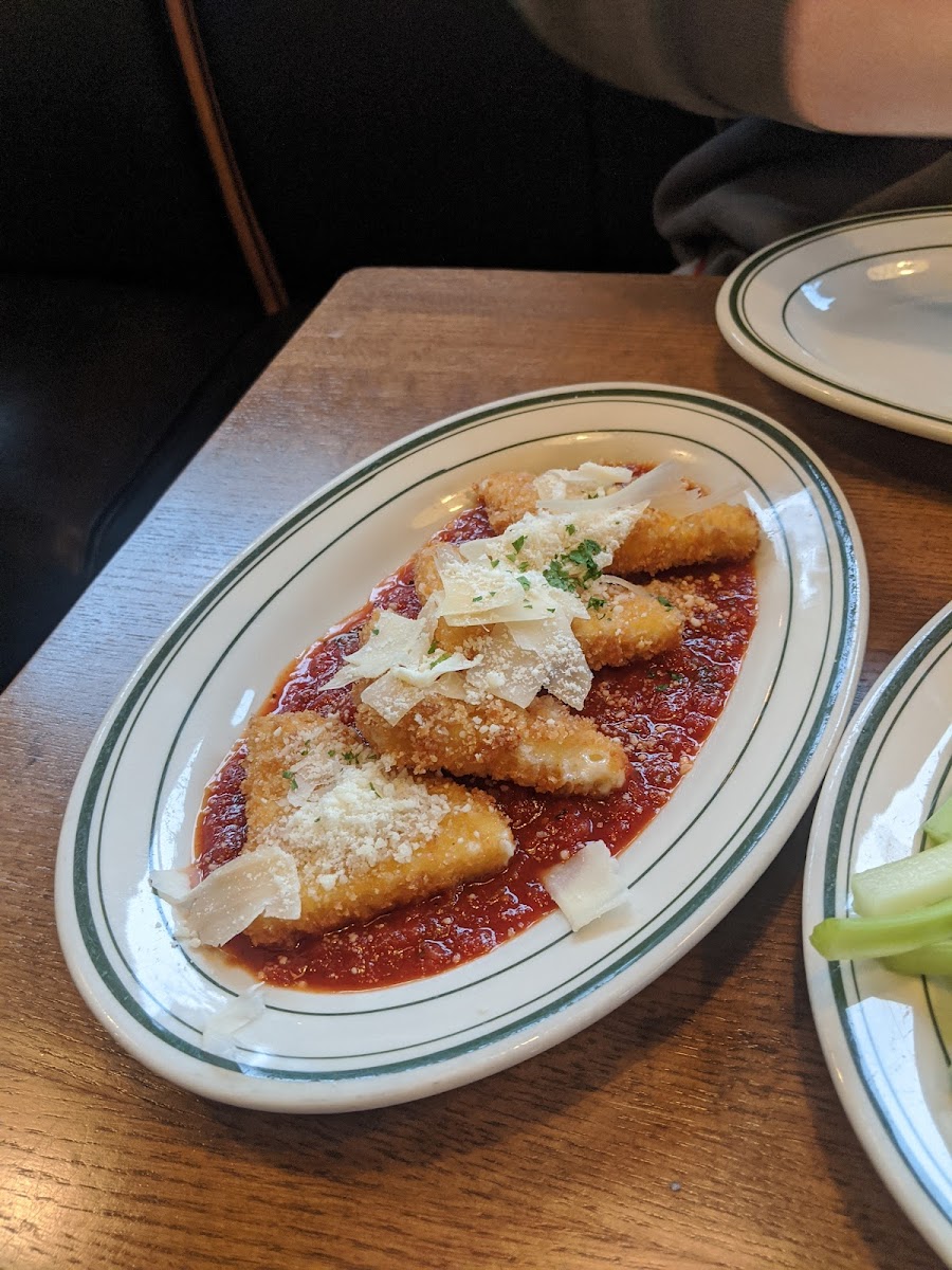 E&d Pizza Company-10